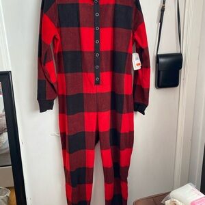 Women’s - Old Navy - Onesie - Size Med **WINTER SALE**